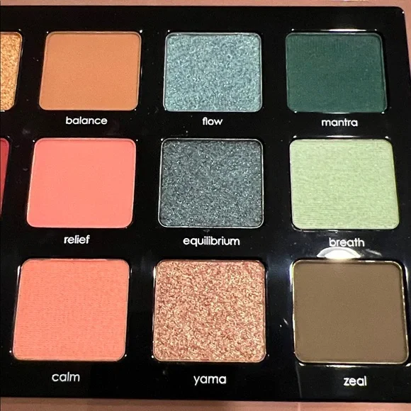 BNIB Natasha Denona Zendo Eyeshadow Palette - Picture 5 of 6
